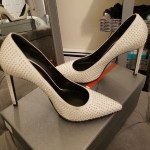 Authentic  saint Laurent pumps